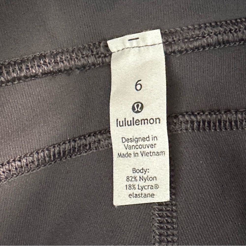 Lululemon Groove Pant Straight *32" Titanium Grey sz6 EUC LUON - Picture 4 of 6